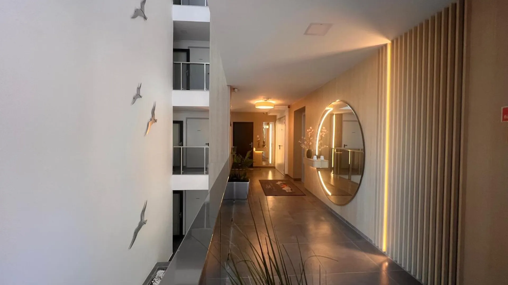 Karzo Property Lk 204 Budapest Ungarn