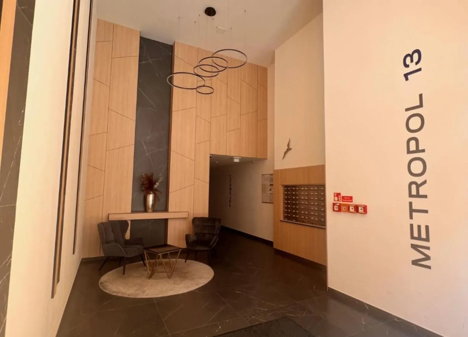 Karzo Property Lk 204 Budapest Ungarn