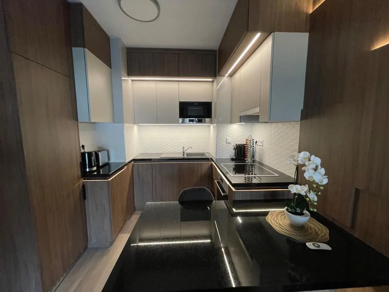 Karzo Property Lk 204 Budapest Ungarn