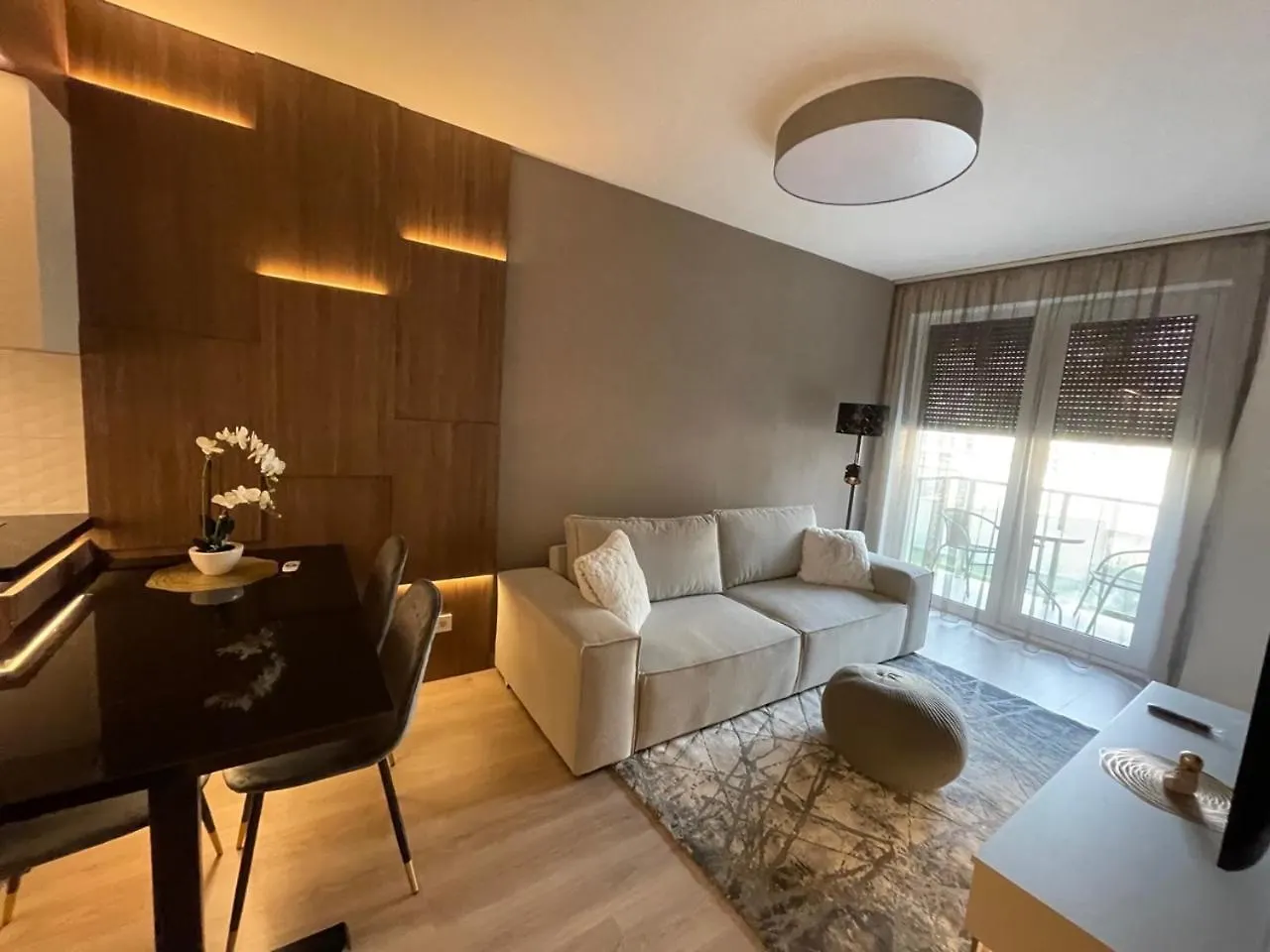 Karzo Property Lk 204 Budapest Apartment